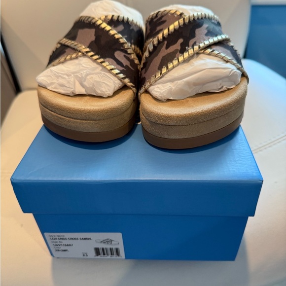 Jack Rogers Lexi Criss Cross Sandals 8.5 EUC - Picture 3 of 6